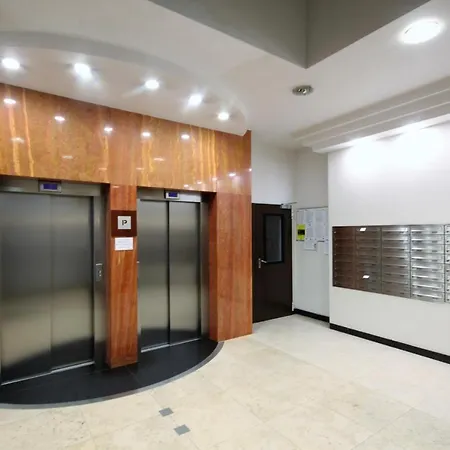 Twr Hostel Warsaw